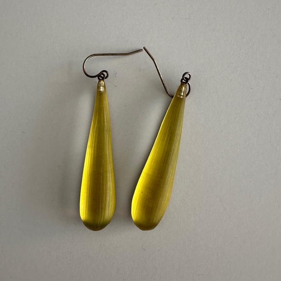 Alexis Bittar lucite tear drop earrings - Picture 1 of 3
